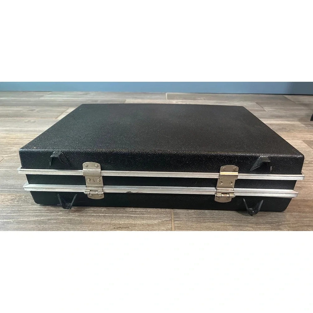 Vintage Oshkosh Black Hard Shell Suitcase Briefcase Style Travel Case Since 1895